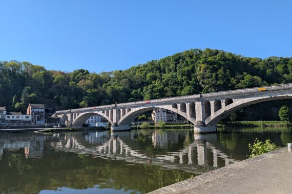 Pont du Chemin de Fer - Départ du téléphérique - Station Batta